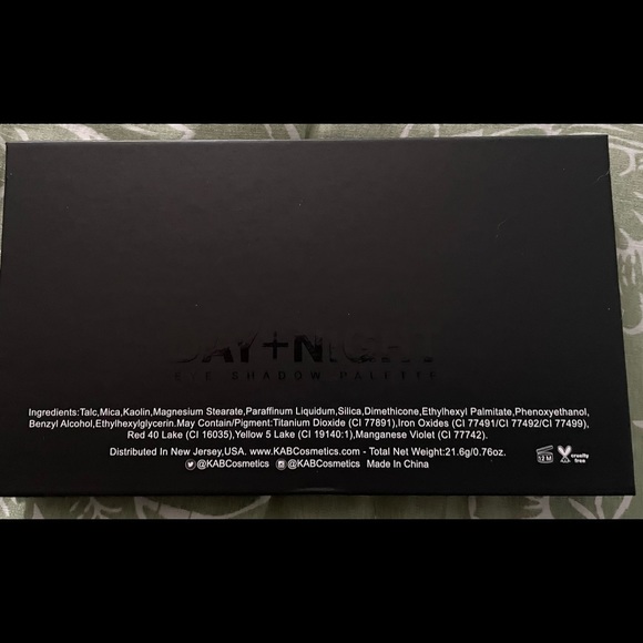 KAB Cosmetics Eyeshadow Palette